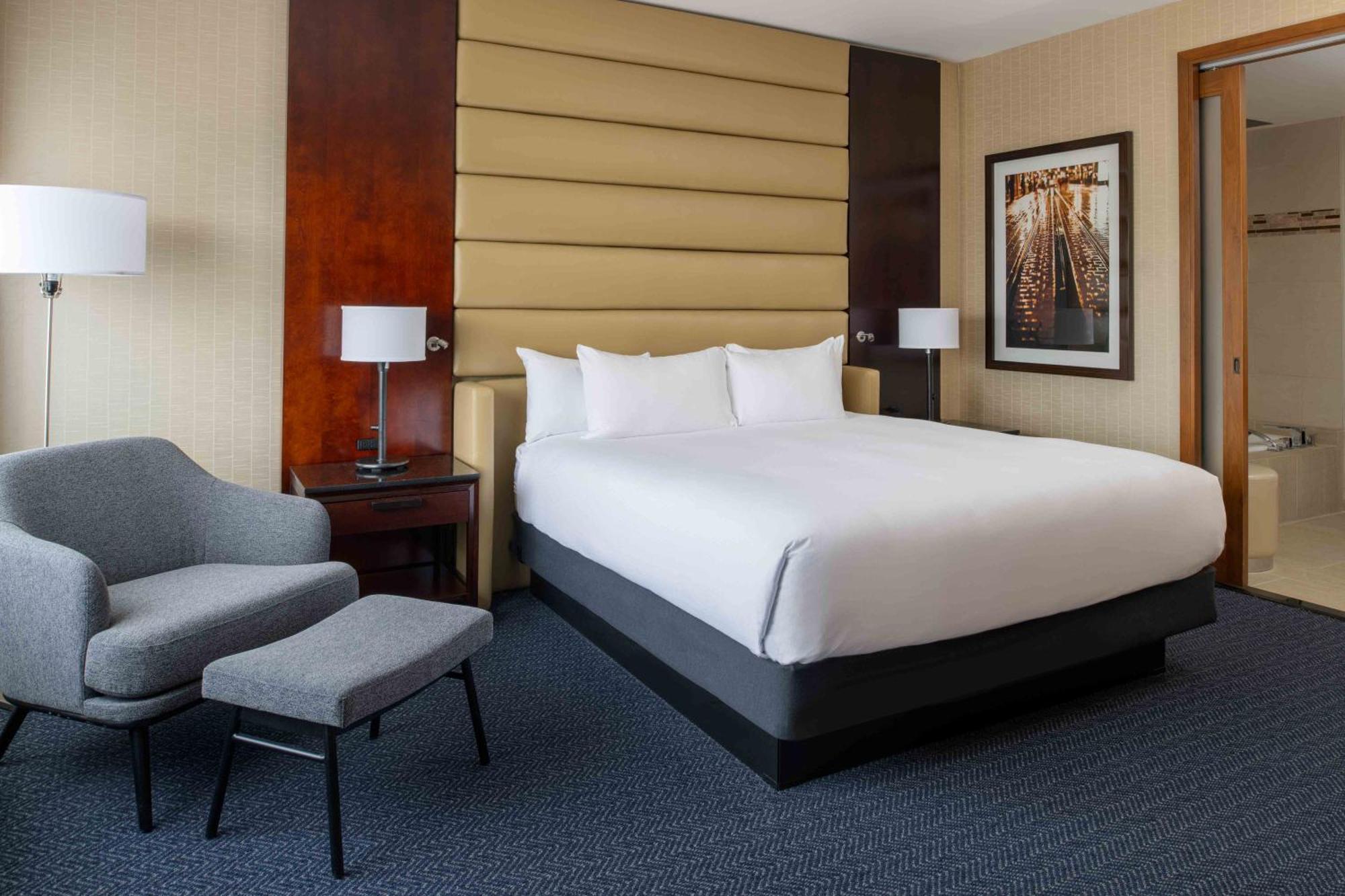 Doubletree By Hilton San Francisco Airport Hotel Burlingame Exterior photo