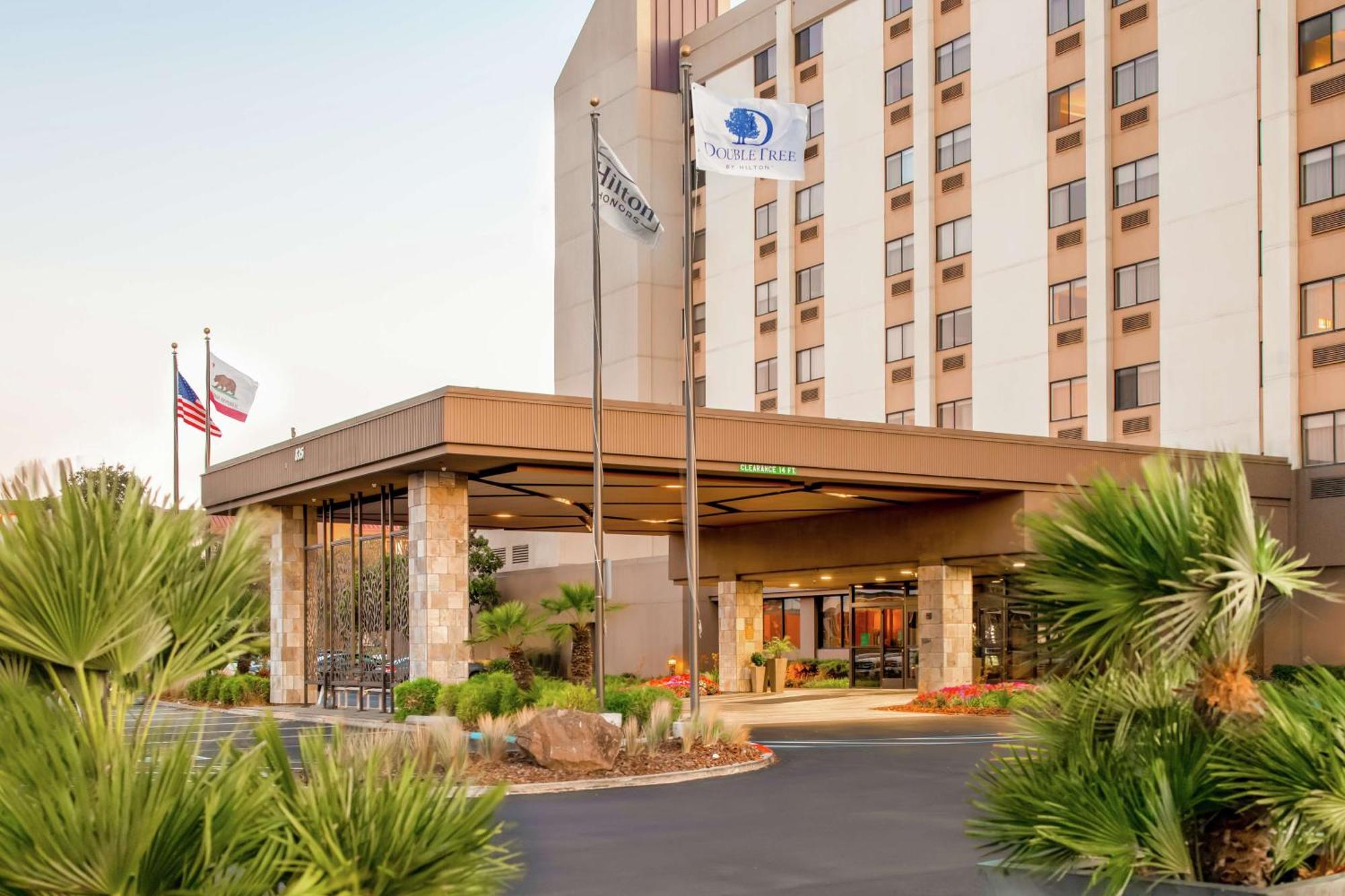 Doubletree By Hilton San Francisco Airport Hotel Burlingame Exterior photo